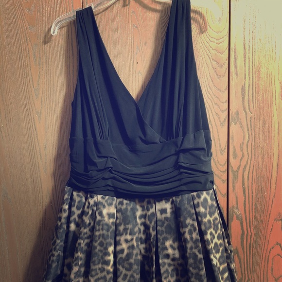 Cheetah print party dress - Picture 1 of 8